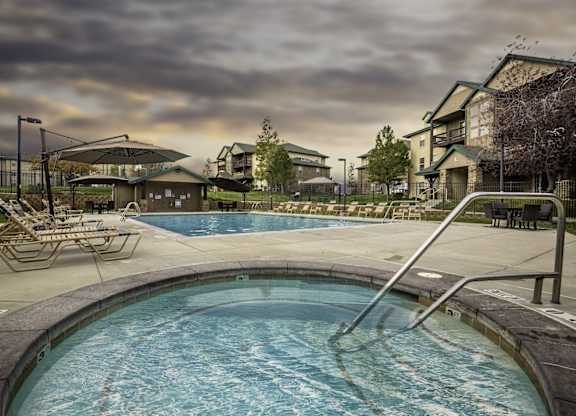 Hot Tub at Sunset Ridge, West Jordan, UT 84081