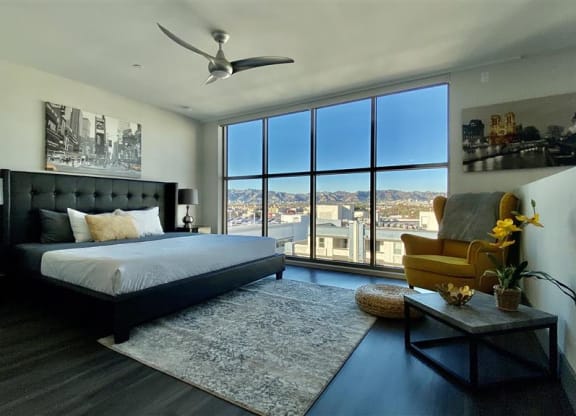 Bedroom With Expansive Windows at The Mansfield at Miracle Mile, Los Angeles, CA, 90036