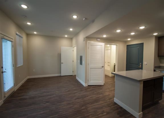 a kitchen or kitchenette at 519 the great neck house at Loma Villas Apartments, San Bernardino