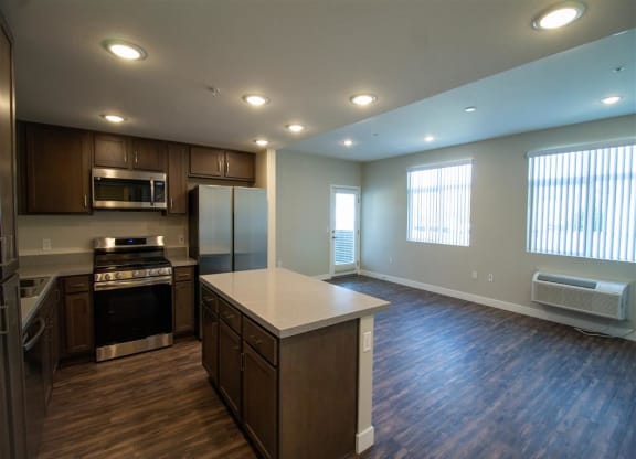 a kitchen or kitchenette at homewood suites by hilton houston stafford sugar at Loma Villas Apartments, San Bernardino, CA