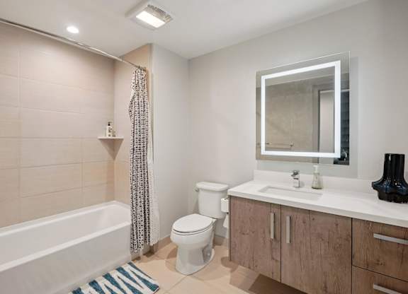 Bathroom With Bathtub at The Mansfield at Miracle Mile, Los Angeles, CA