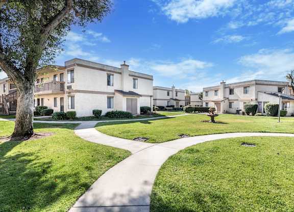 Comfortable walking space at Whispering Fountains Riverside, California , 92503