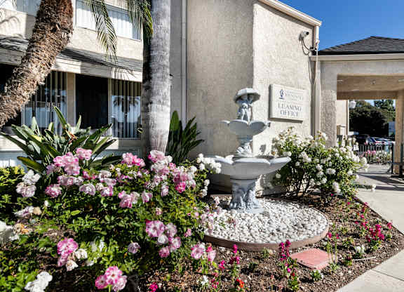 Leasing Office Entrance with fountain at Whispering Fountains Whittier, California , 90606