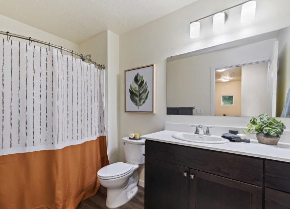 The Pennwood_Bathroom