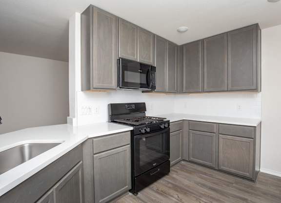 Kitchen Cabinets at The Village at Caney Mills, Conroe, Texas
