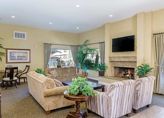 Clubhouse at Navajo Bluffs Apartments