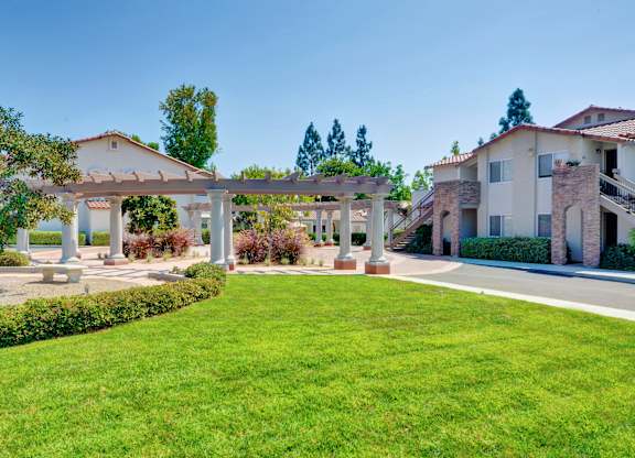 Lush Landscaping at Adagio Apartments