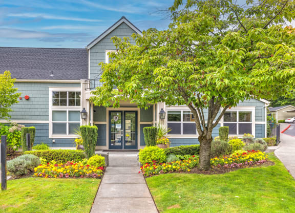 Bella Vista Leasing Office