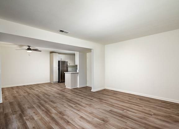 living room at Shadowridge Woodbend Apartments