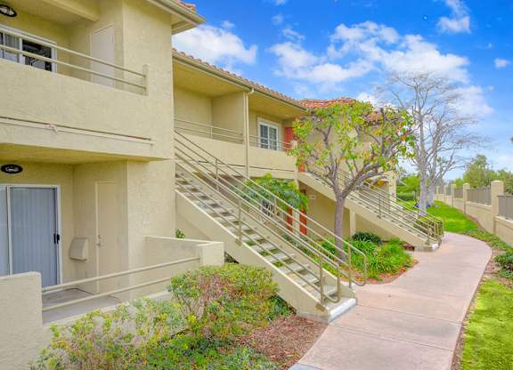 Exterior at Sunbow Villas Apartments