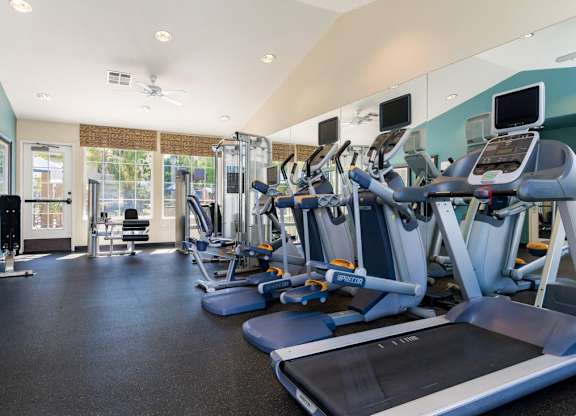 Fitness center at The Landing at Ocean View Hills Apartments