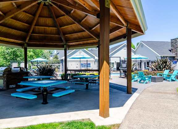 Picnic pavilion with benches at The Arden, Gresham, 97080