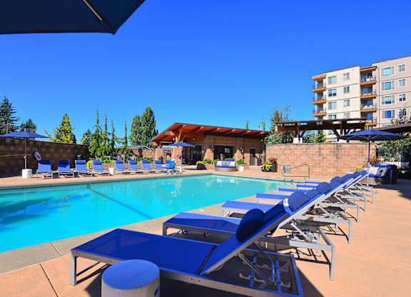 Swimming Pool With Relaxing Sundecks at The Pacifica Apartments, Tacoma, Washington