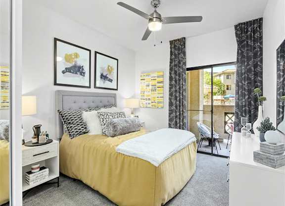 San Portella, Tempe, AZ, Bedroom