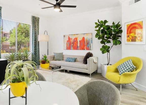 San Portella, Tempe, AZ, Living Area