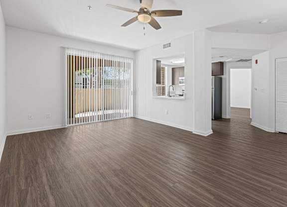 living room at Solana Ridge Apartments