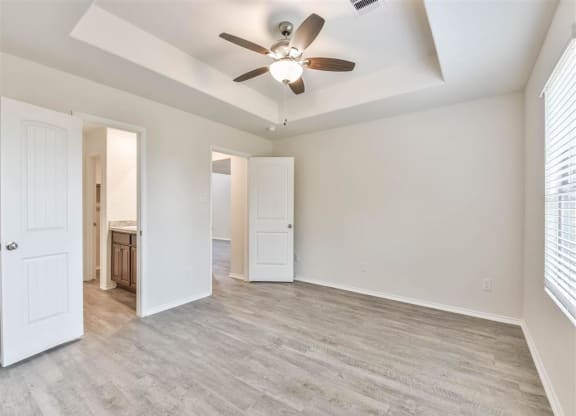 Lighted Ceiling Fan at The Village at Caney Mills, Conroe, TX, 77303