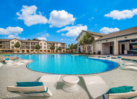 the swimming pool at the resort at governors residence