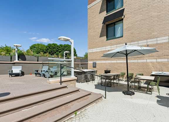 Outdoor Courtyard at 15 Bank Apartments in White Plains, NY 10606