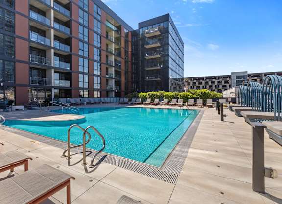 Sparkling Outdoor Pool at The Mason Apartments in Chicago, IL 60607