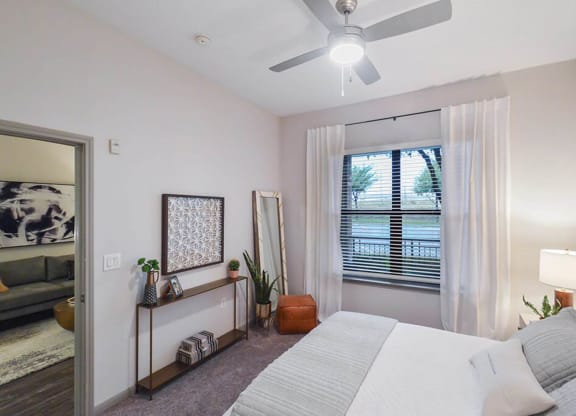 Gramercy on the Park Bedroom at Gramercy on the Park, Texas