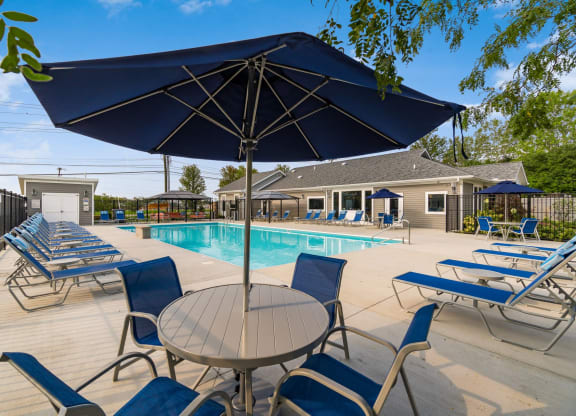 Pool seating at Estates at Brentwood Lake Apartments, Reynoldsburg