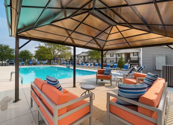 Swimming pool at Estates at Brentwood Lake Apartments, Reynoldsburg, 43068