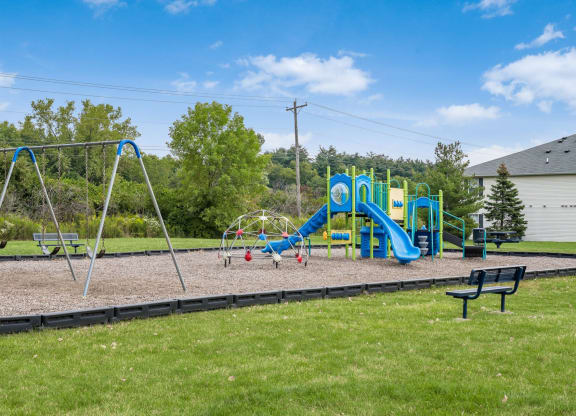 playground at Estates at Brentwood Lake Apartments, Ohio, 43068