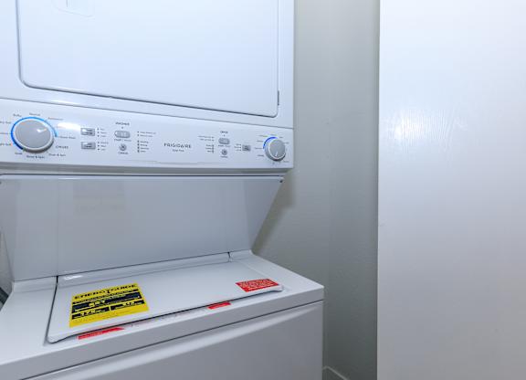 a white washer and dryer in a laundry room at Tides at Mesa, Arizona
