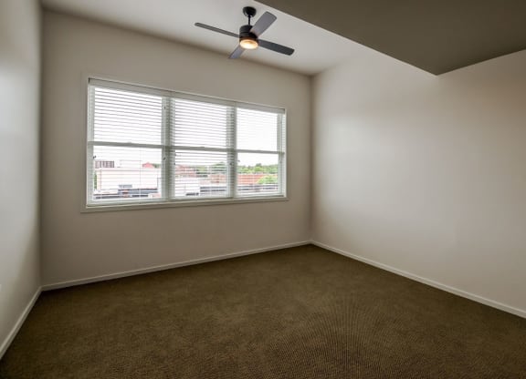 High Ceilings Living Space at 2100 Acklen Flats, Nashville, TN, 37212