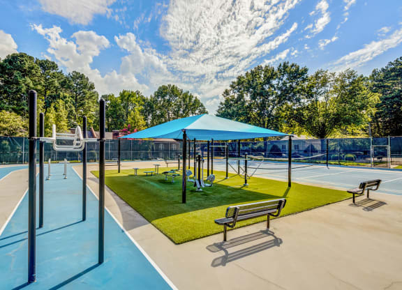 outdoor gym at Madison Hunters Glen, Raleigh, NC