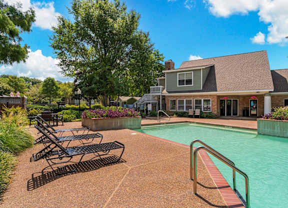 Pool and Clubhouse