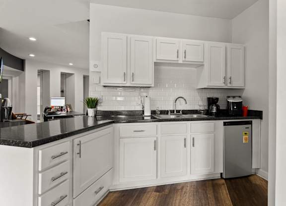 Clubhouse Kitchen