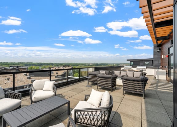 7th Floor Sky Deck