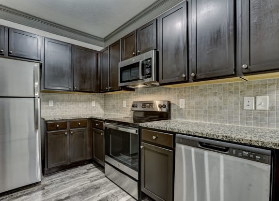Expresso Cabinets & Stainless Steel Appliances