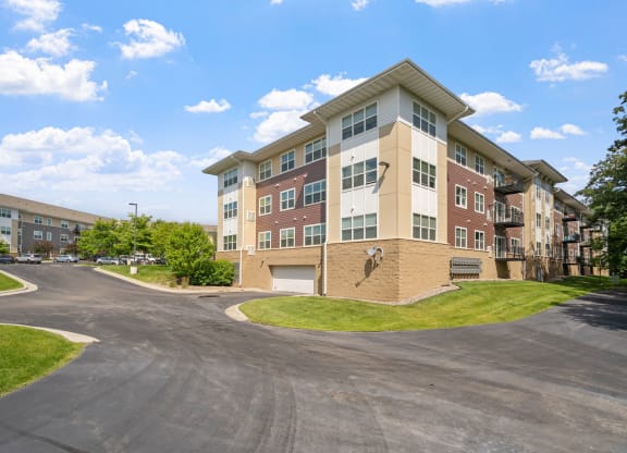 Exterior of Eastwood Ridge