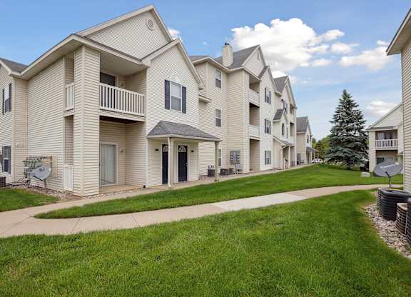 Exterior of Quail Hollow