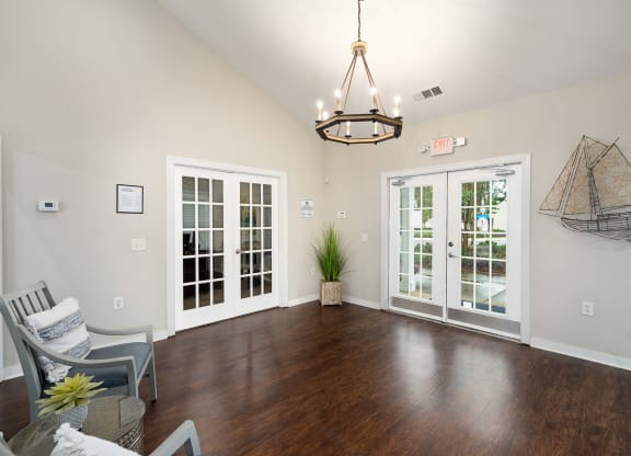 Leasing Office Lobby
