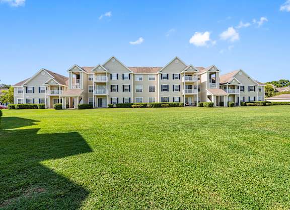 Exterior of Huntington at Sundance