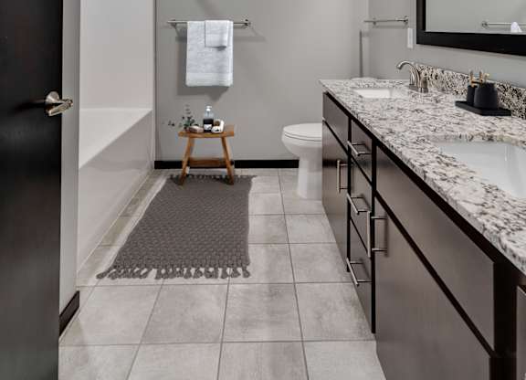 Bathroom with Modern Finishes