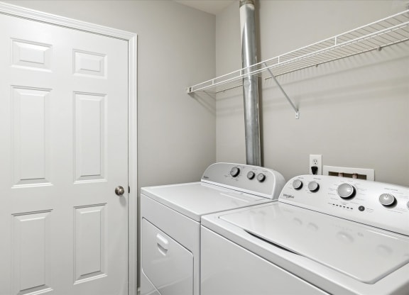 Full-Size Washer/Dryer