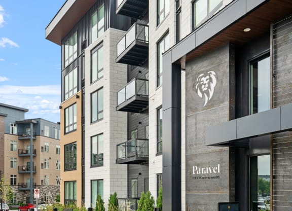 Paravel Entrance