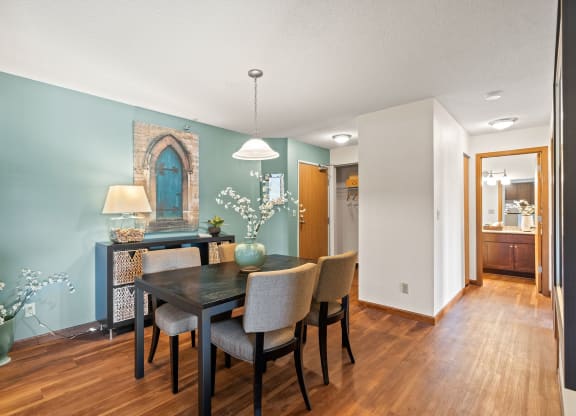 Spacious Entryway with Dining Area