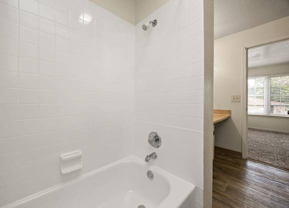 Bathroom with Tub