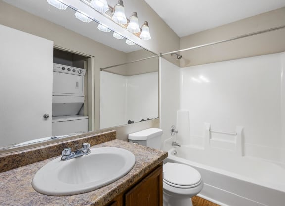 Bathroom with Modern Finishes