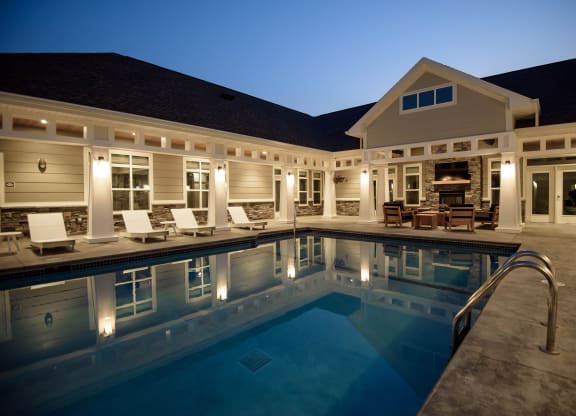 Pool & Sundeck