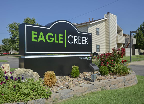 Eagle Creek Monument Sign