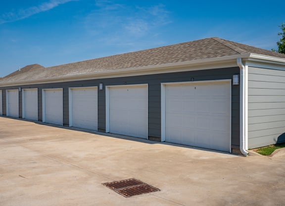 Encore Memorial Garages