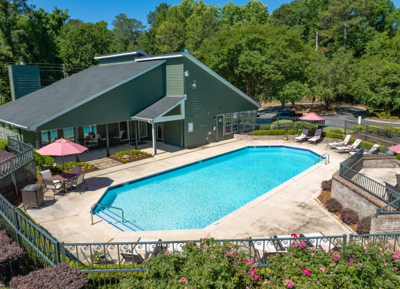 Idyllic Pool & Sundeck