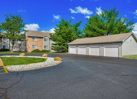 Detached Garage Spaces